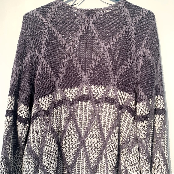 Long blue and white cardigan. Never been worn. - Picture 5 of 7